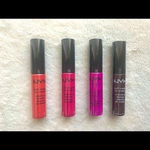 💋 4/$15 SOFT MATTE LIP CREAM